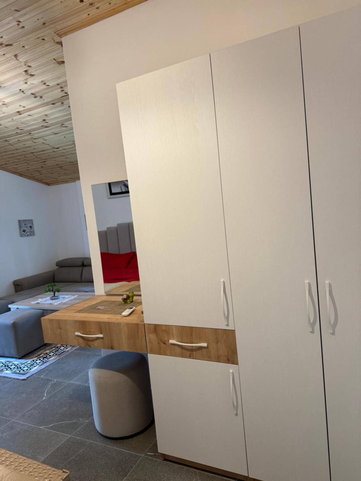 Qyteza Guest House & Camping Shkodër エクステリア 写真